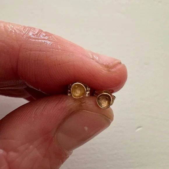 Wwake Wisp Collection Bowl Earrings (small) - Picture 6 of 13